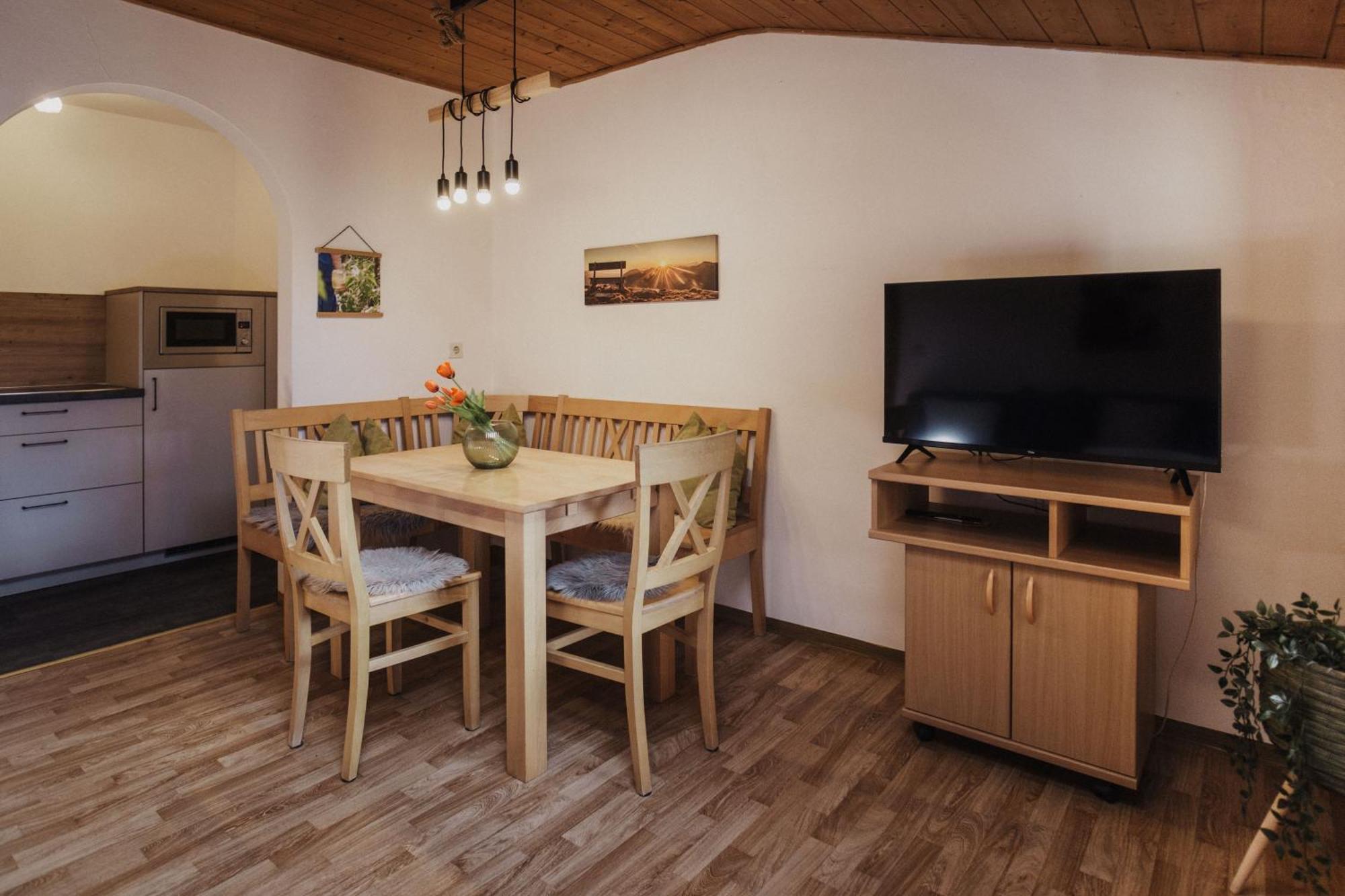 Toellhof Apartments And Farm Natz-Schabs Zewnętrze zdjęcie