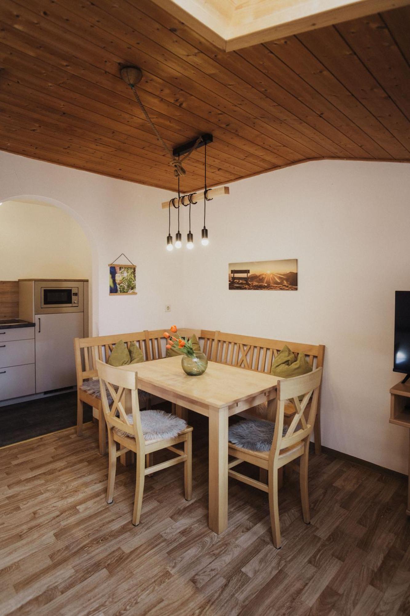Toellhof Apartments And Farm Natz-Schabs Zewnętrze zdjęcie